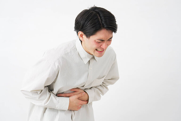 突然の腹痛・吐血・血便・アニサキス…緊急な症状に対応｜当日の内視鏡検査に対応