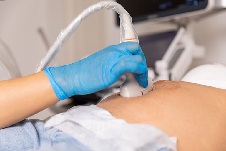 超音波検査（腹部エコー）で肝臓、胆のう、膵臓の病気を早期発見